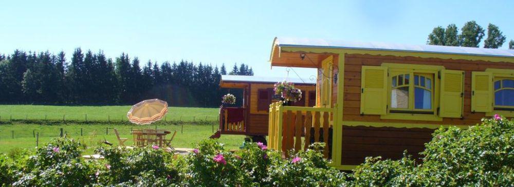 Les Roulottes De La Ferme Des Chanaux Saint-Julien-d'Ance Экстерьер фото